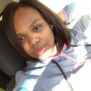 Meet your Posher, Kymnasha